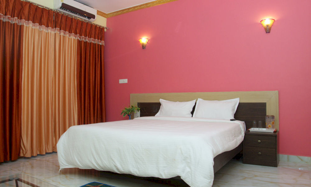 Rbr Suites Calangute Eksteriør billede