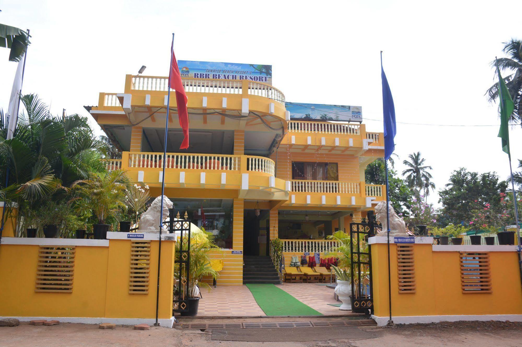 Rbr Suites Calangute Eksteriør billede